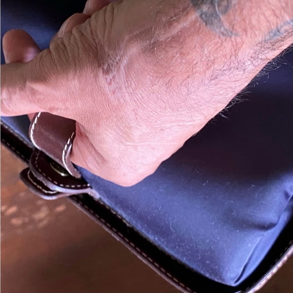 Landsend Toiletry Case - image 5